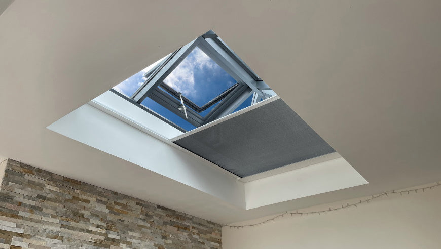 Dachfenster Rollo – für Dachfenster Flachdach – 600 × 2000 mm