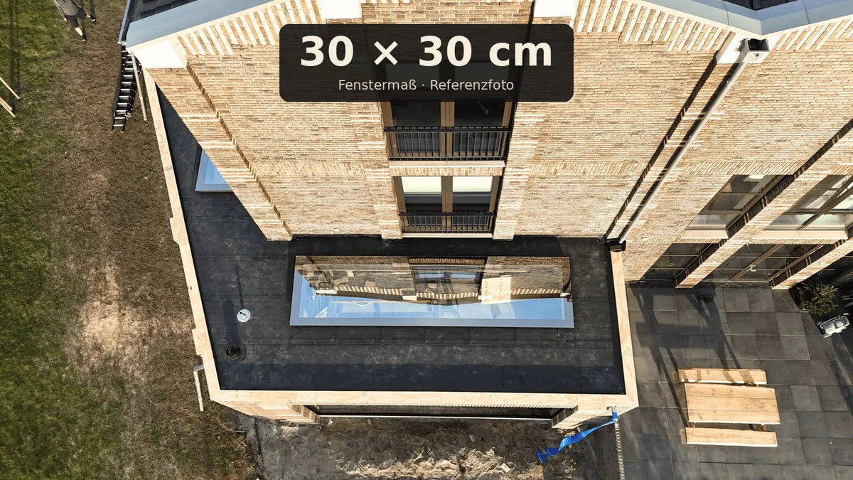 Dachfenster Flachdach 30 × 30 cm rahmenlos festverglast – Größenangabe auf Referenzfoto, SkyGlas
